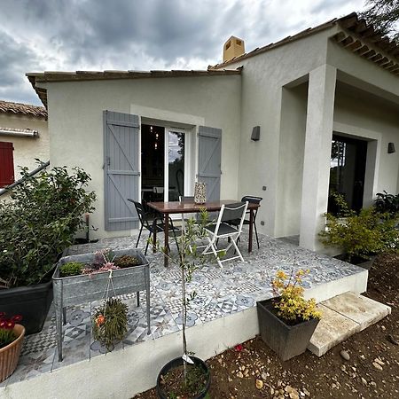 Hotel Le Refuge Des Oiseaux à Lourmarin Extérieur photo